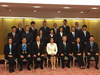 2015.12.4 デフリンピック文部科学省大臣表彰.jpg