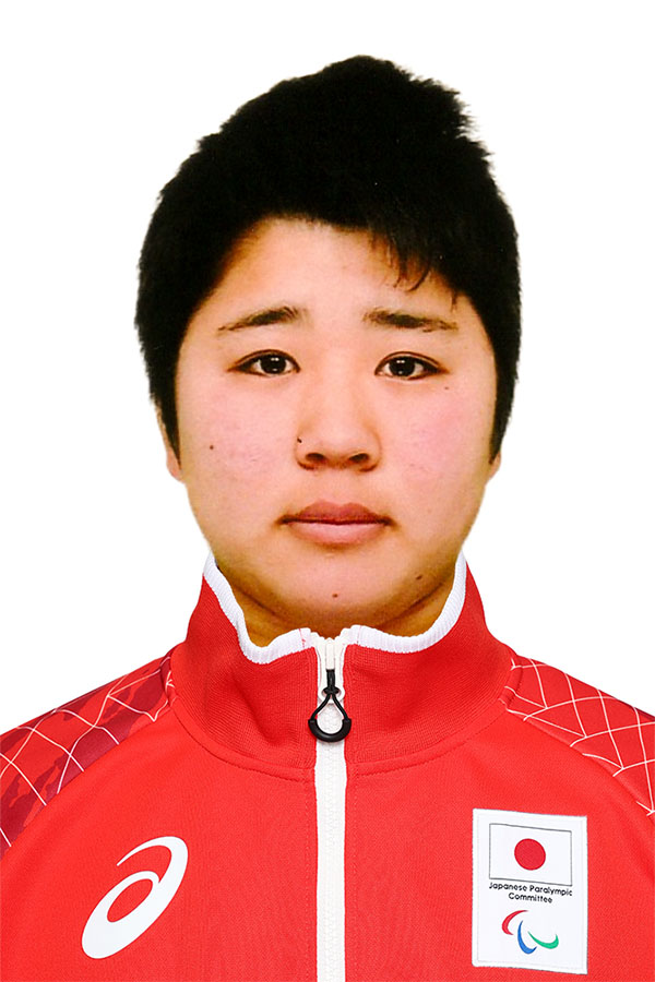 堀 玲那