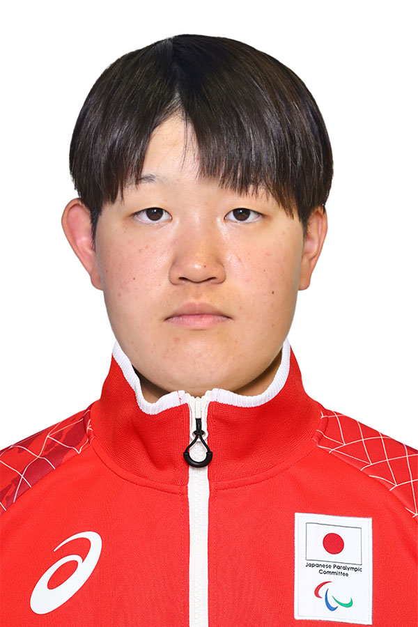 入谷 友子